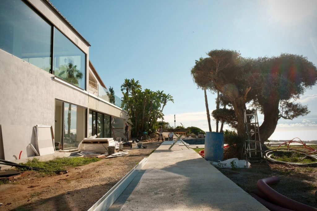 Reforma de masía BeArch documentada por Notos Studio