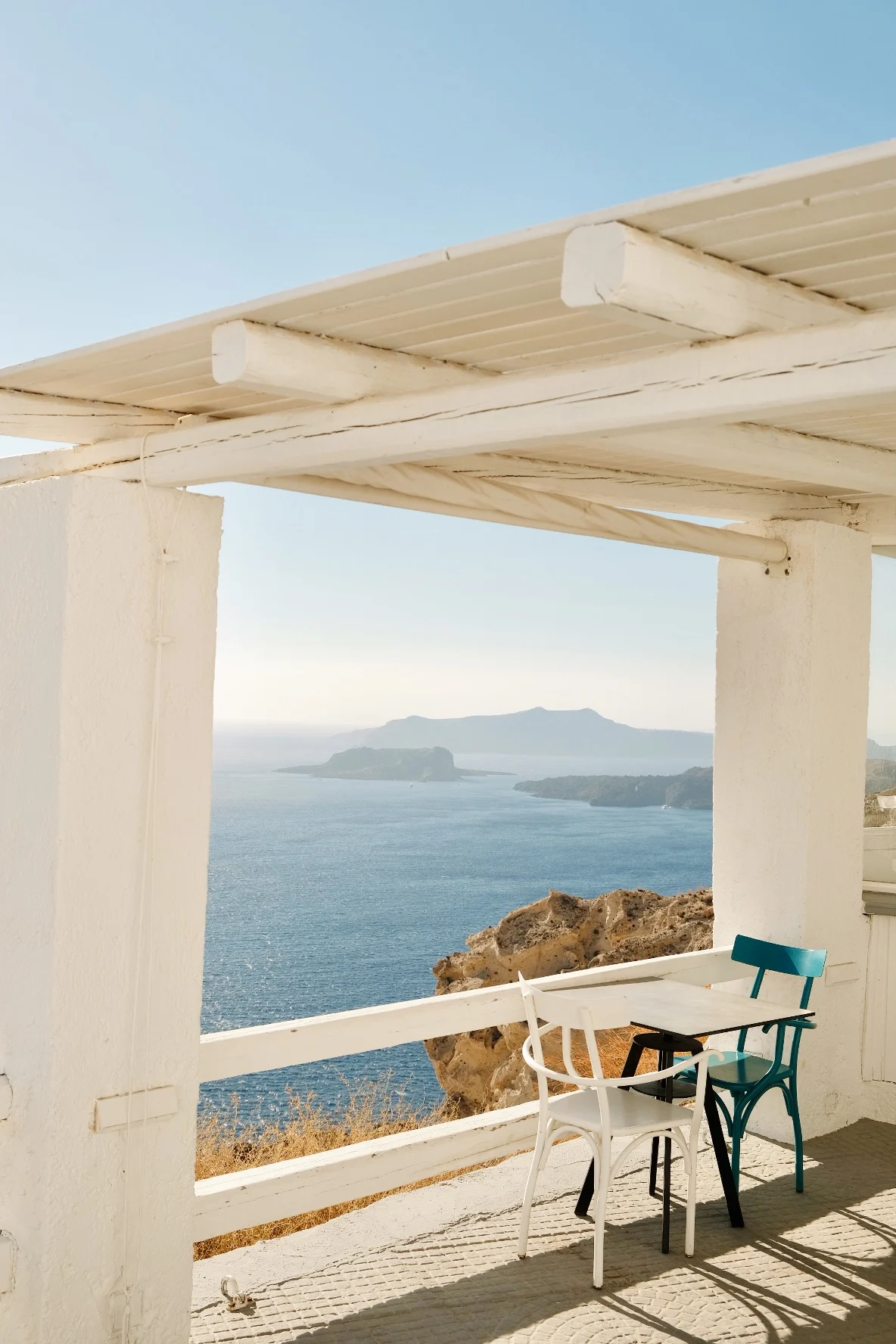 Hotel Artemis Suites, Santorini: terraza con vistas a la caldera