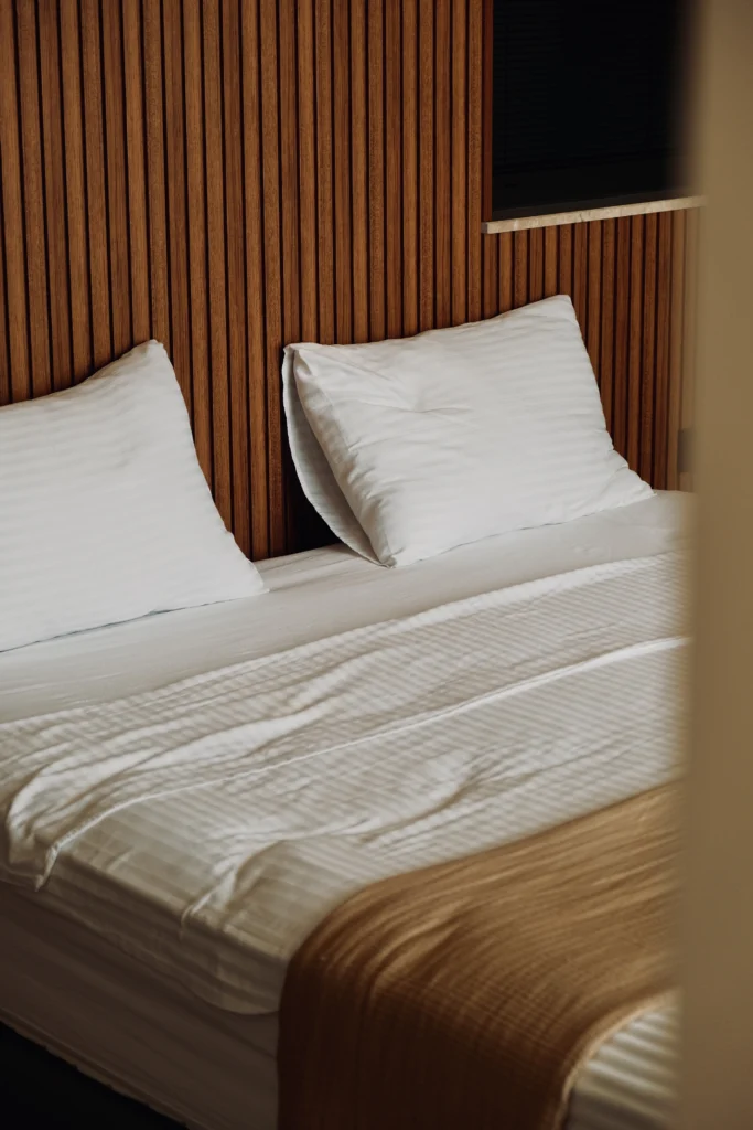Lyxos Hotel, Kaş: cama con vistas